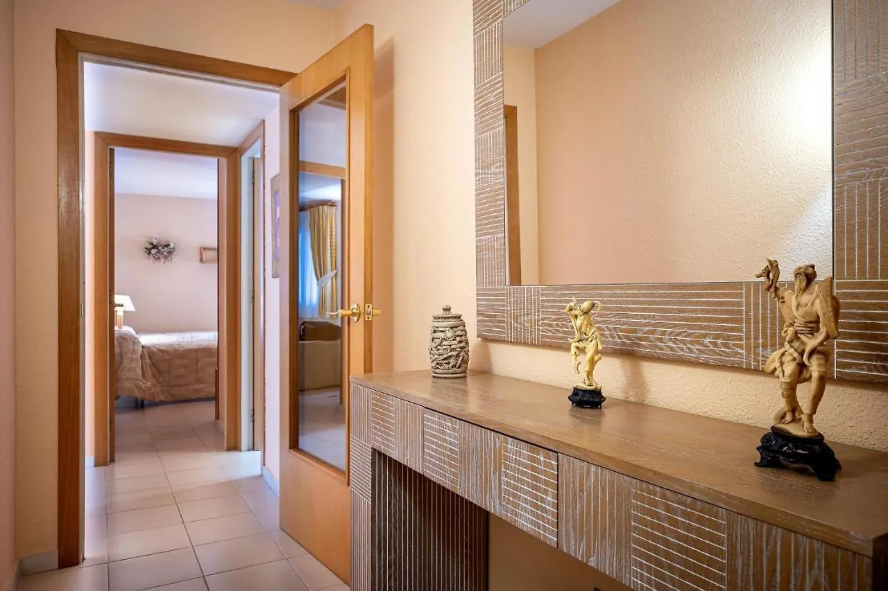 Apartment At102 Els Pins, Primera Linea Con Piscina, Vista Mar Torredembarra